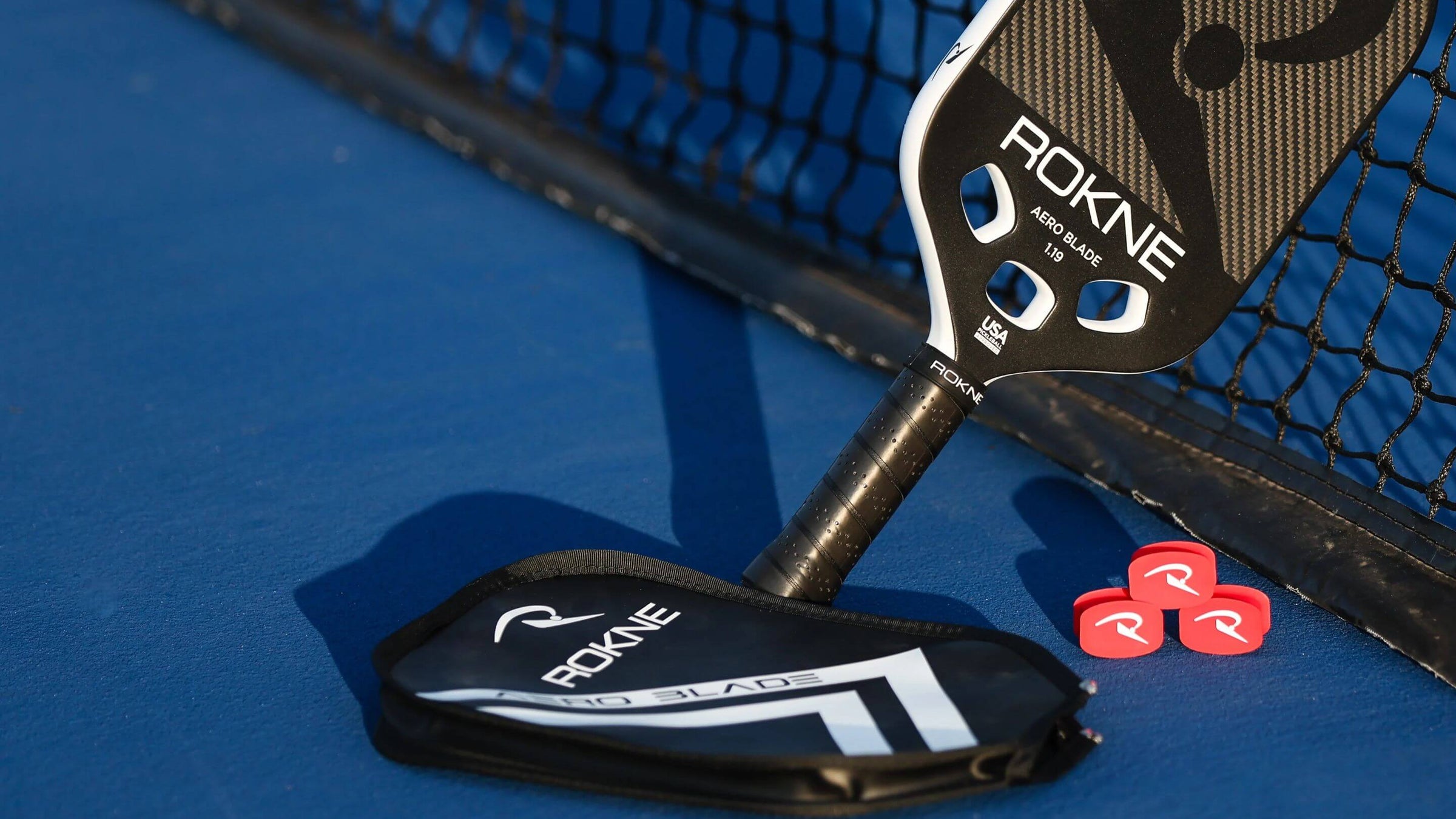 Rokne Aero Blade 1.19 pickleball paddle up close